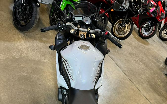 2009 Yamaha FZ6R