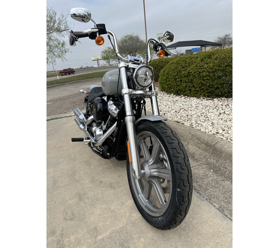 2024 Harley-Davidson Softail Standard