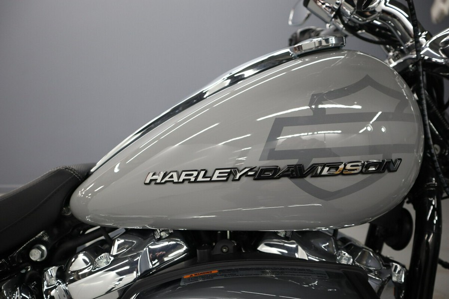 2025 Harley-Davidson Breakout