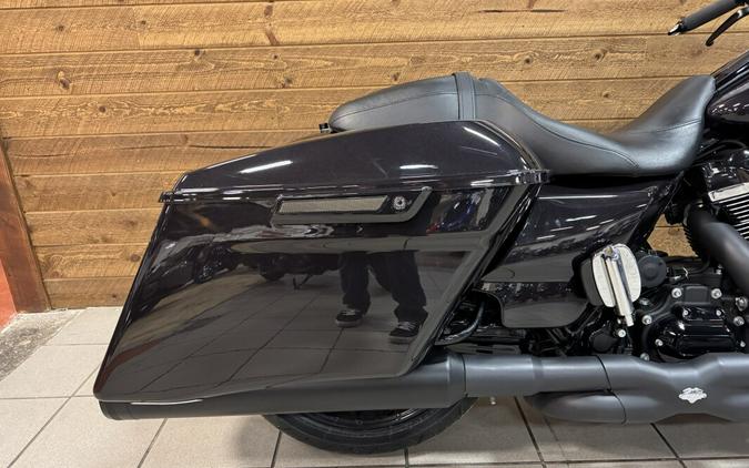 2021 Harley-Davidson® Road King® Special Black Jack Metallic FLHRXS