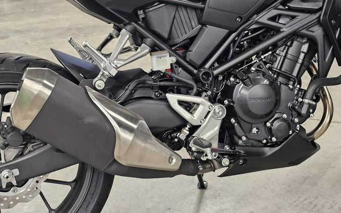 2025 Honda CB300R ABS