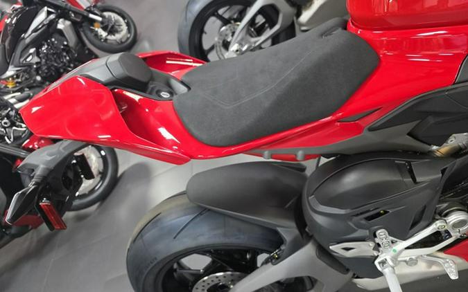 2026 Ducati Panigale V4