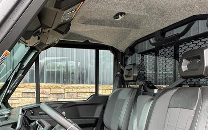 2027 Can-Am DEFENDER XU XT CAB HD10 TRIPLE