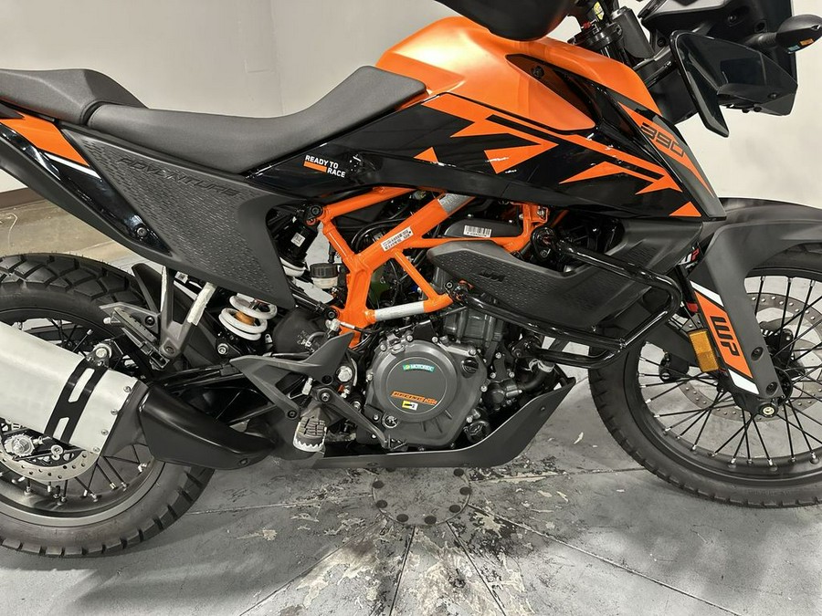 2024 KTM Adventure 390