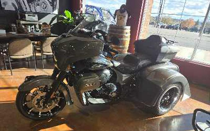 2025 Indian Motorcycle ROADMASTER DARK HORSE TRIKE