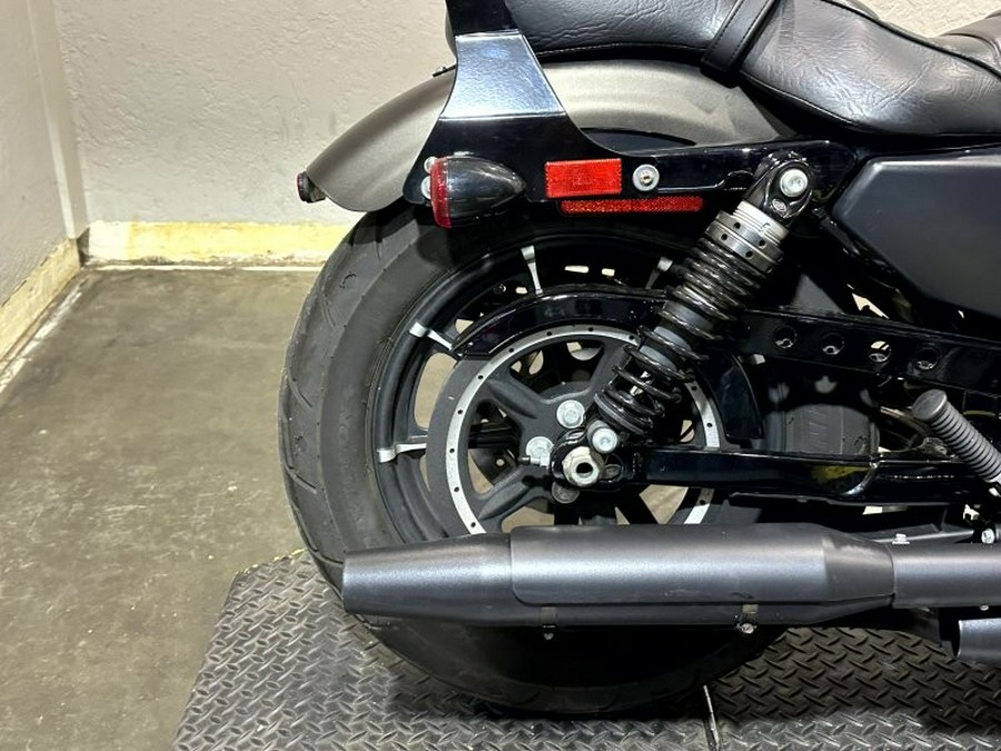 Harley-Davidson® Iron 883™ 2021 XL 883N 408018A RIVER ROCK GRAY DENIM