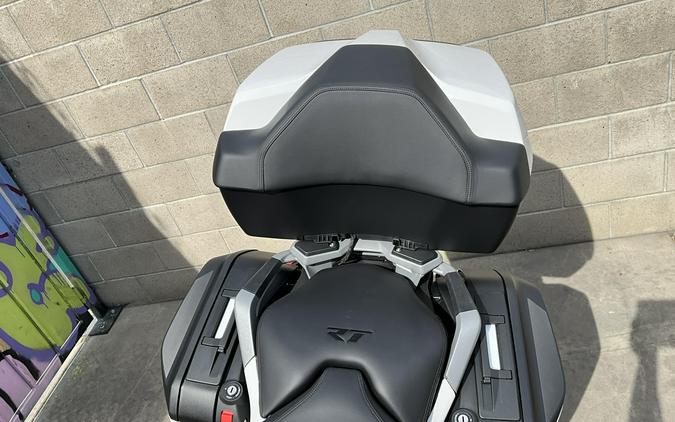 2026 BMW R1300RT