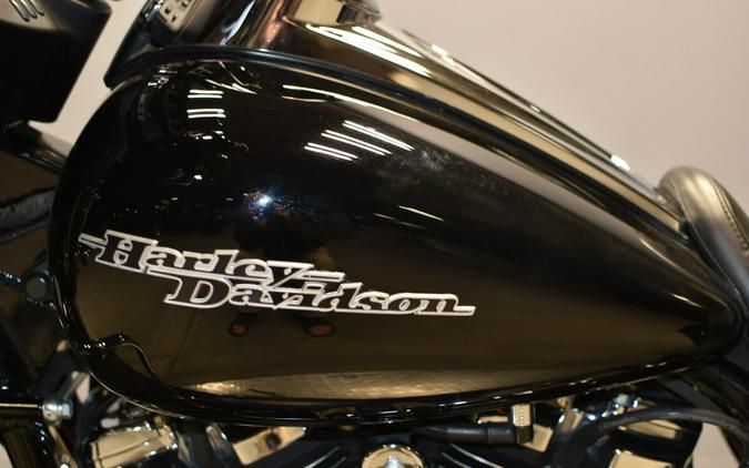 2020 Harley-Davidson Street Glide FLHX