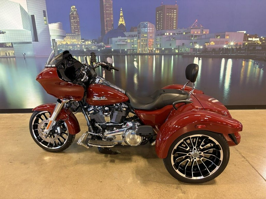 FLTRT 2024 Road Glide 3