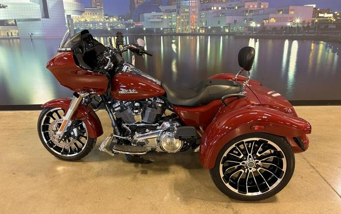 FLTRT 2024 Road Glide 3
