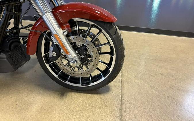 FLTRT 2024 Road Glide 3