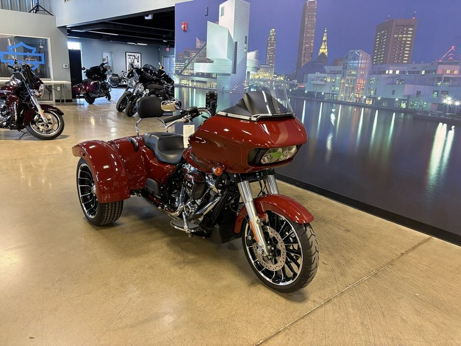 FLTRT 2024 Road Glide 3