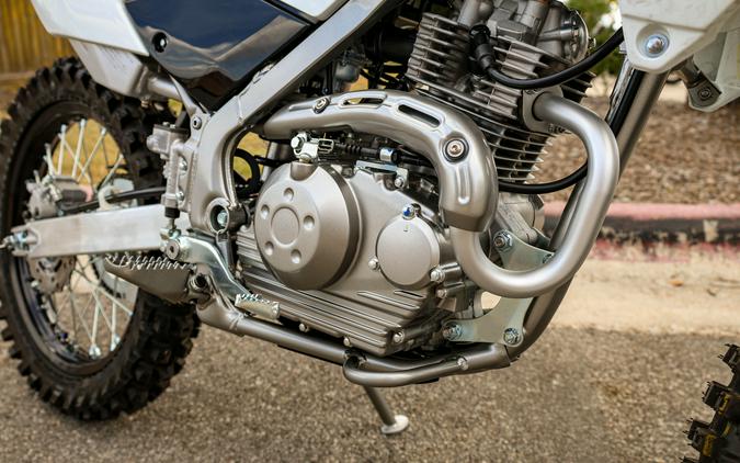 2027 KAWASAKI KLX140R F