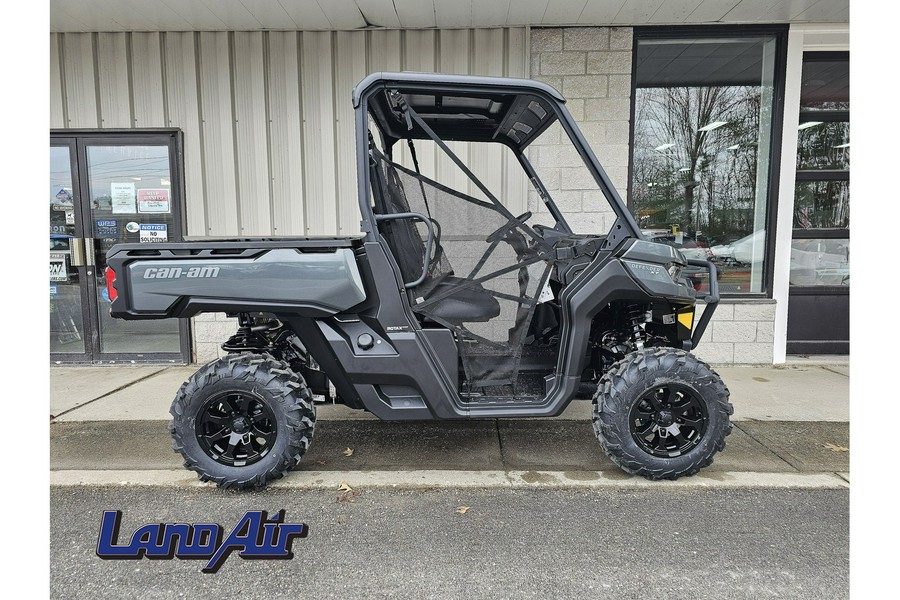 2024 Can-Am Defender XT HD10