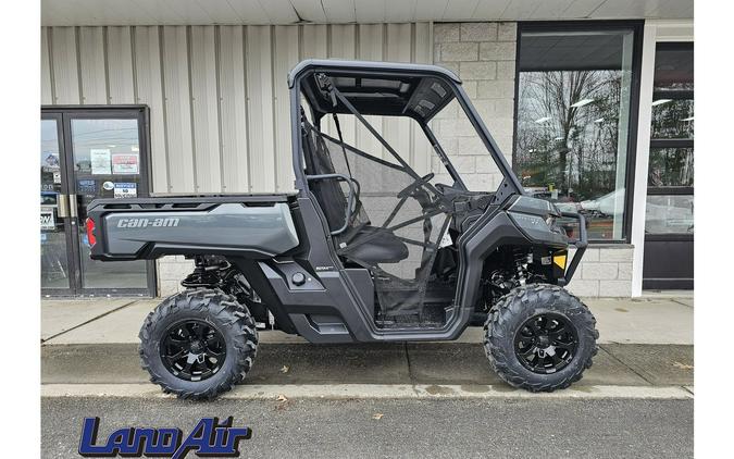 2024 Can-Am Defender XT HD10