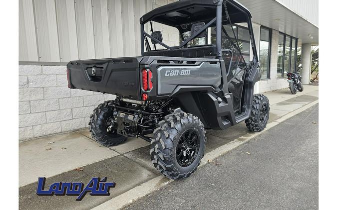 2024 Can-Am Defender XT HD10