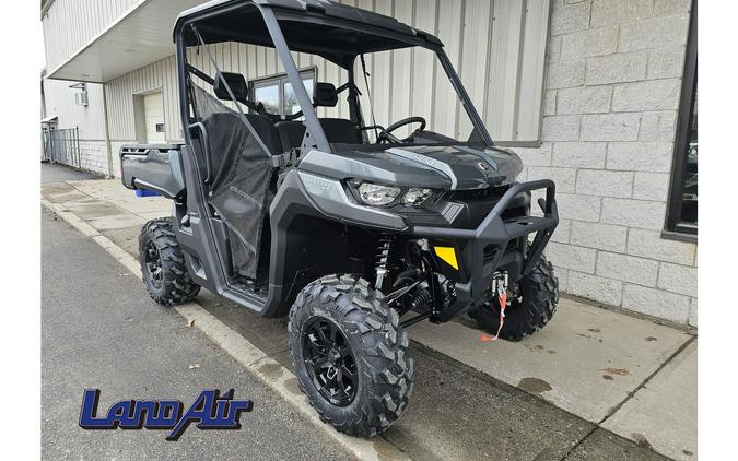 2024 Can-Am Defender XT HD10