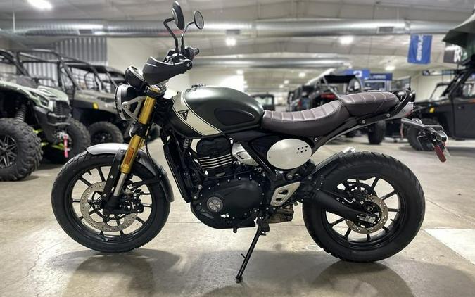 2024 Triumph Scrambler 400 X Matte Khaki Green / Fusion White