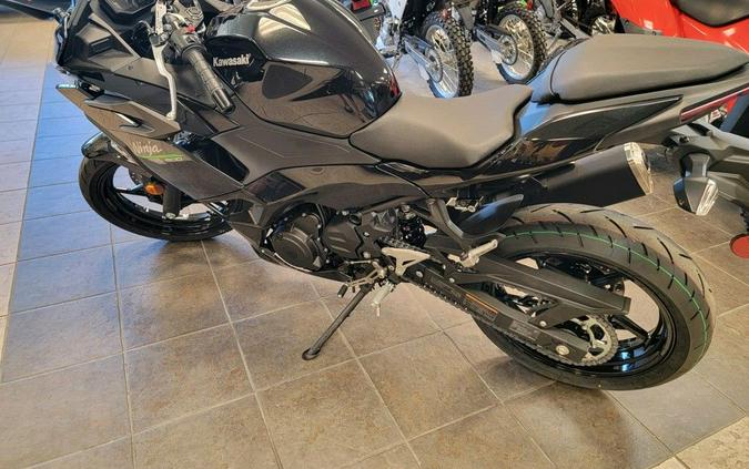 2024 Kawasaki Ninja® 500 ABS