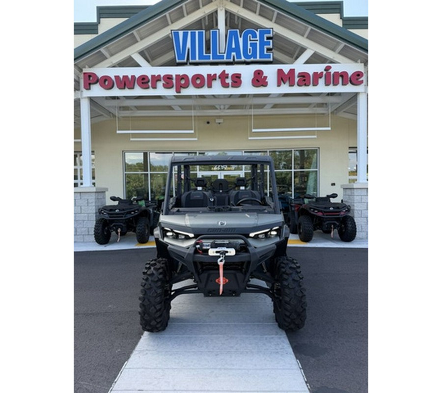 2026 Can-Am Defender MAX X Mr HD11 With Half-Doors