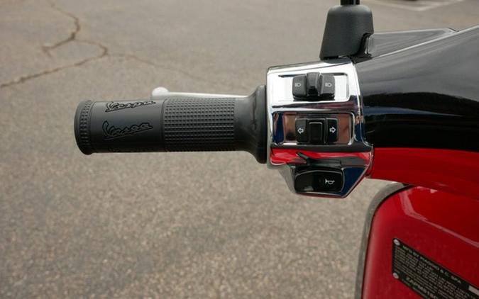 2023 Vespa Primavera 150 Disney Mickey Mouse Edition 150