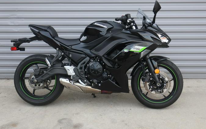 2025 Kawasaki NINJA 650