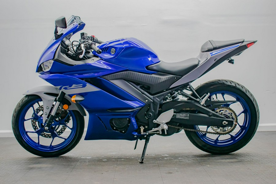 2021 Yamaha YZF-R3 ABS