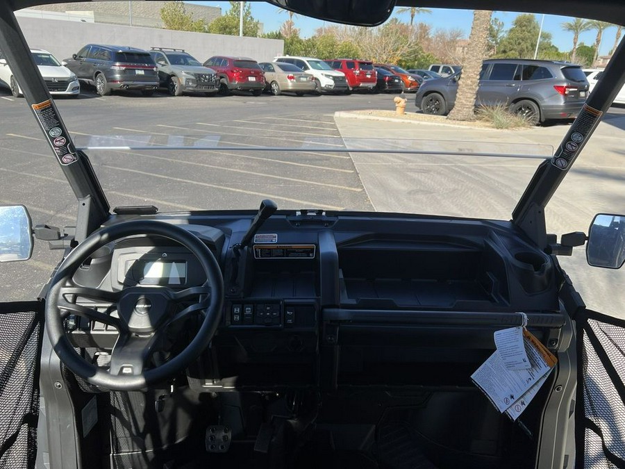 2025 Can-Am® Defender MAX XT HD9