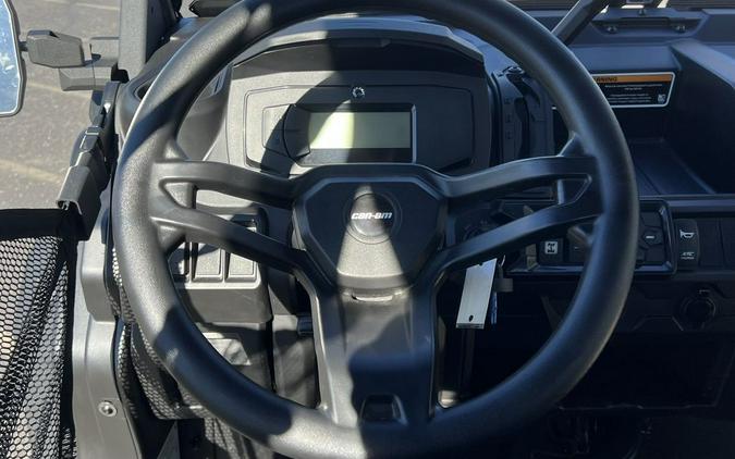 2025 Can-Am® Defender MAX XT HD9