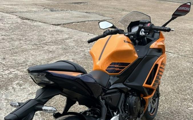 2025 Kawasaki Ninja 650 ABS