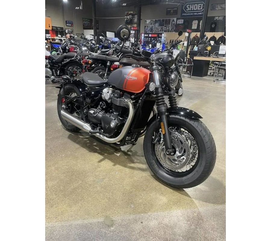 2025 Triumph Bonneville Bobber Icon Edition