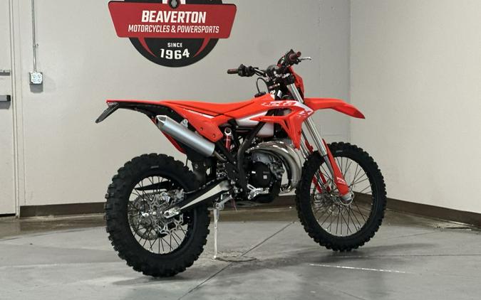 2027 BETA Xtrainer 300