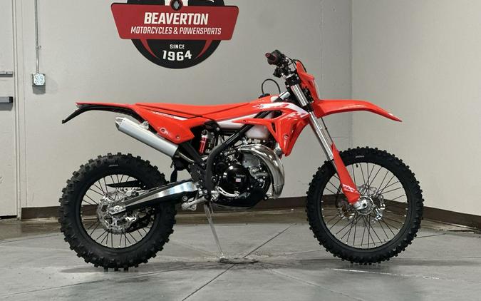 2027 BETA Xtrainer 300