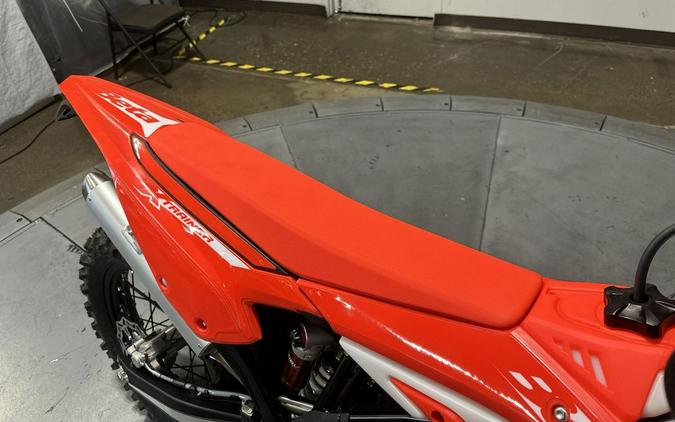 2027 BETA Xtrainer 300