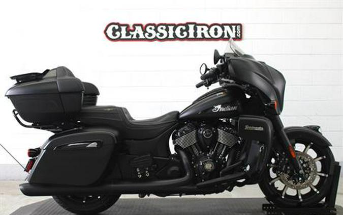 2021 Indian Motorcycle Roadmaster® Dark Horse®