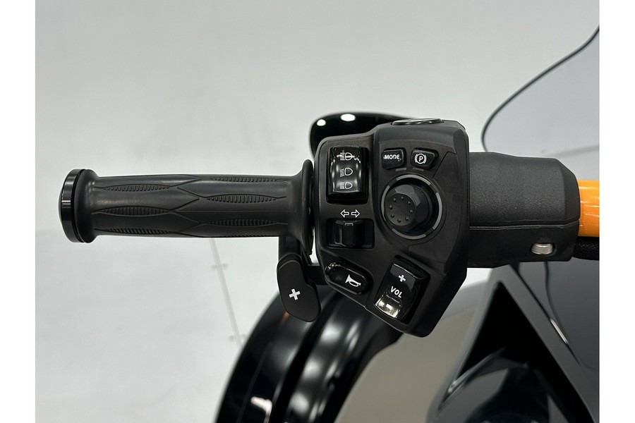 2020 Can-Am F3 S SE6