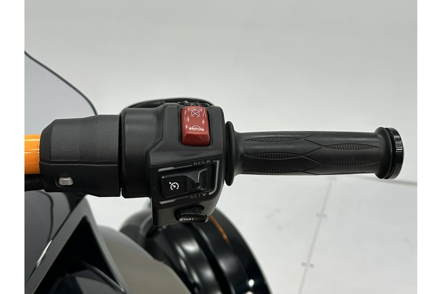 2020 Can-Am F3 S SE6