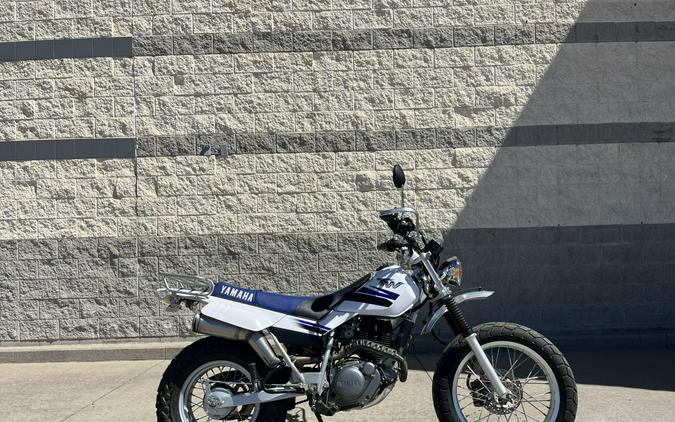 2001 Yamaha TW200