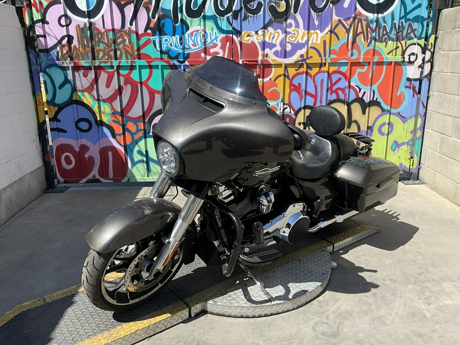 2021 HARLEY STREET GLIDE