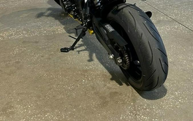 2023 Suzuki GSX-S750ZM3