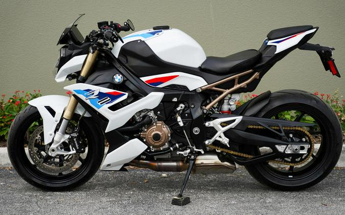 2022 BMW S 1000 R Light White/M Motorsport