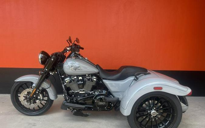 2024 Harley-Davidson® FLRT - Freewheeler®