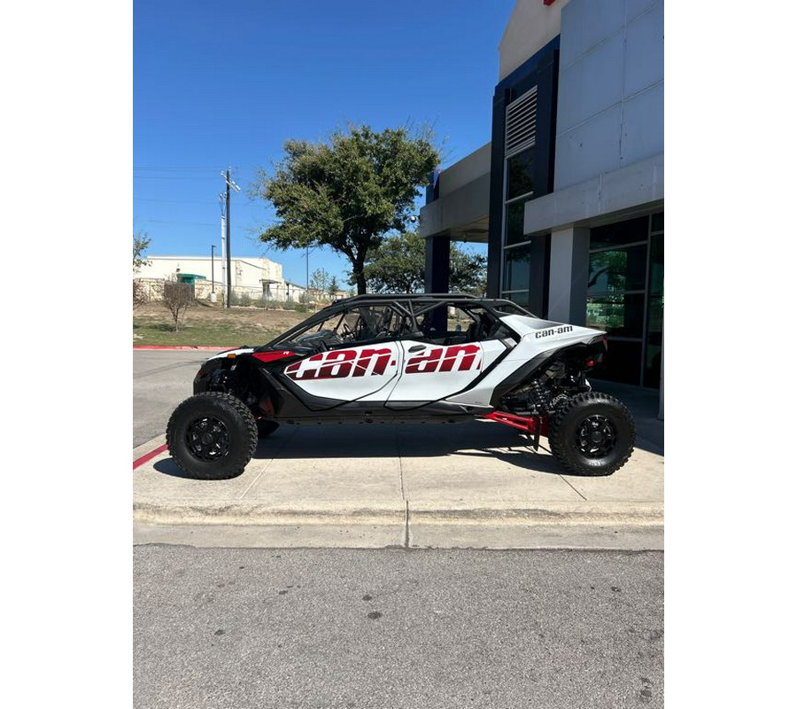 2025 Can-Am Maverick R MAX Base