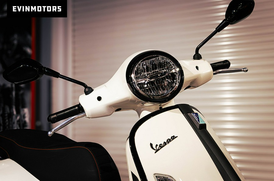 2026 Vespa GTS SUPERSPORT 310 BLU US MY26