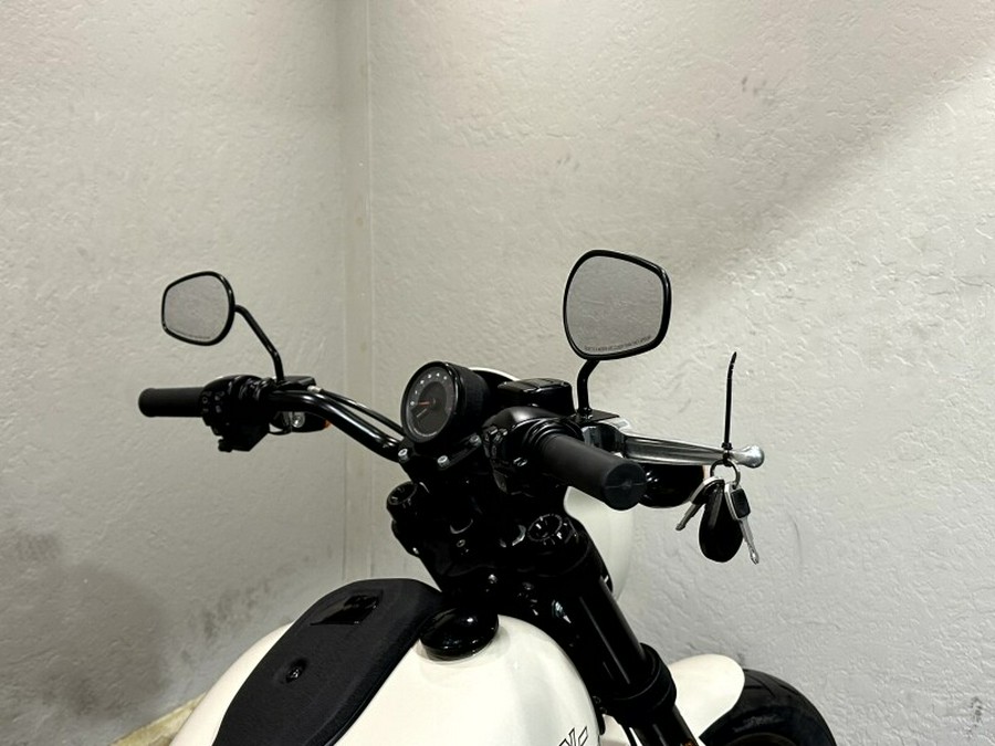 Harley-Davidson® Low Rider® S 2023 FXLRS 059061A WHITE SAND PRL