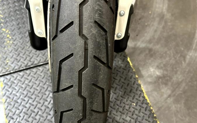 Harley-Davidson® Low Rider® S 2023 FXLRS 059061A WHITE SAND PRL