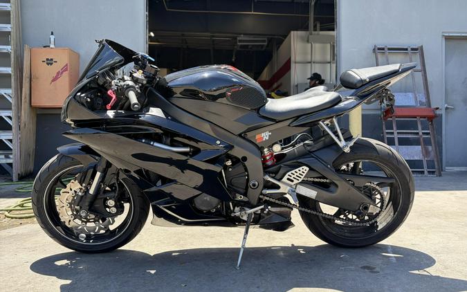 2006 Yamaha YZF R6
