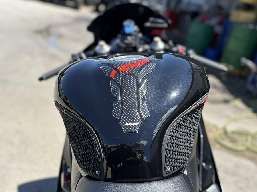2006 Yamaha YZF R6