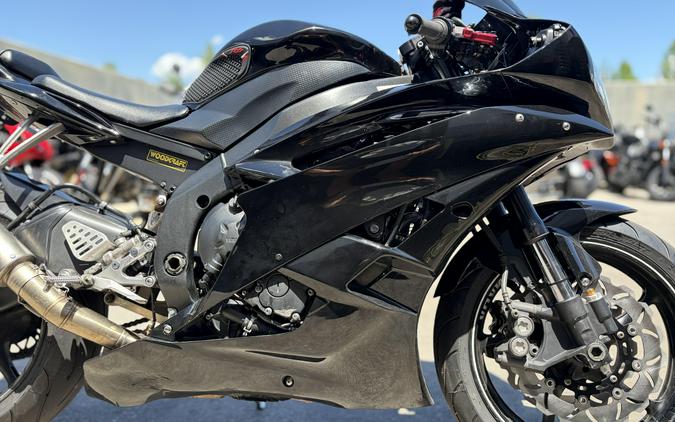 2006 Yamaha YZF R6