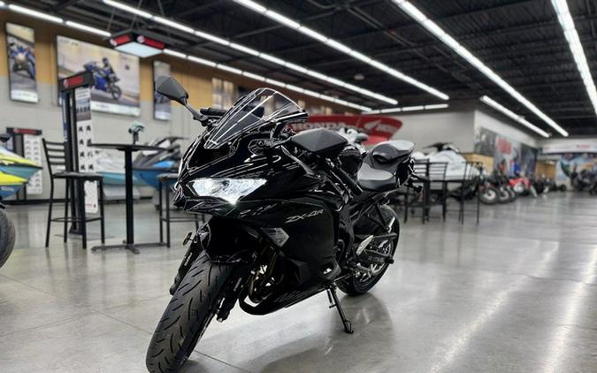 2025 Kawasaki Ninja ZX-4R ABS